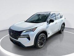 2026 Nissan Rogue Dark Armor SUV