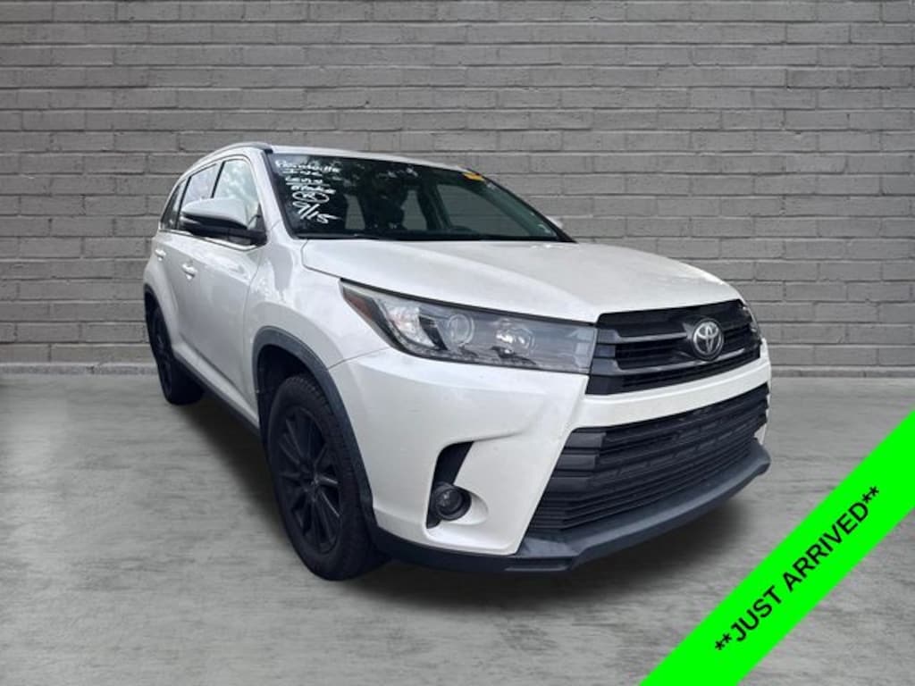 Used 2019 Toyota Highlander SE SUV