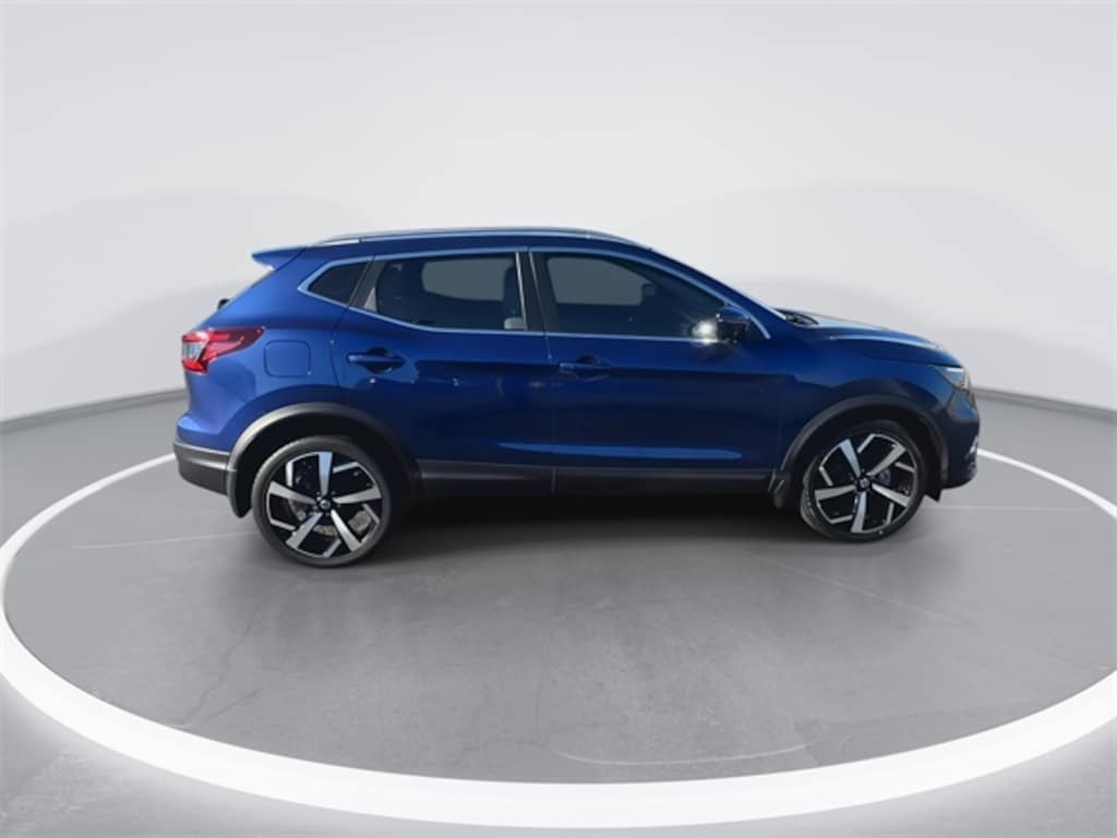 Certified 2022 Nissan Rogue Sport SL SUV