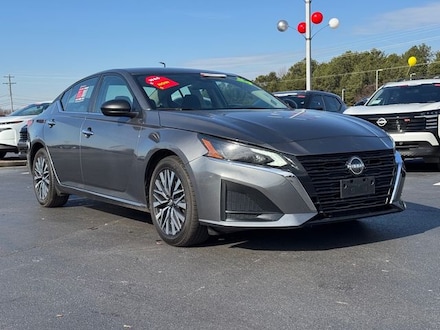 2024 Nissan Altima 2.5 SV Sedan