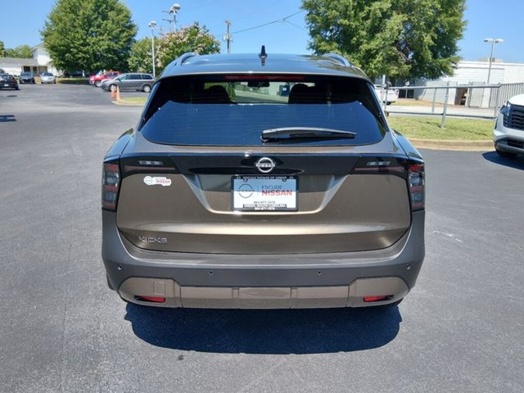 New 2026 Nissan Kicks SV SUV