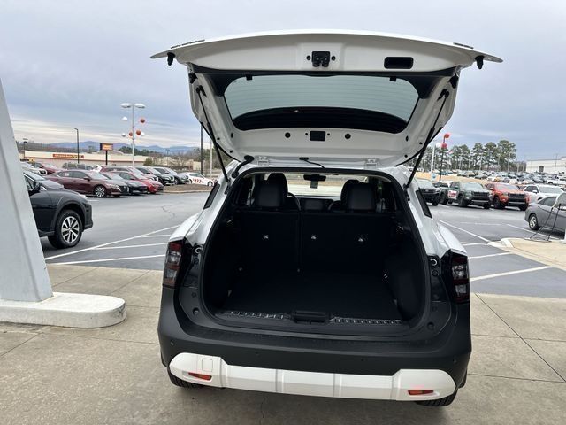 2026 Nissan KICKS SR - Photo 18