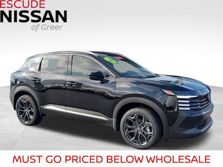2026 Nissan Kicks SR SUV
