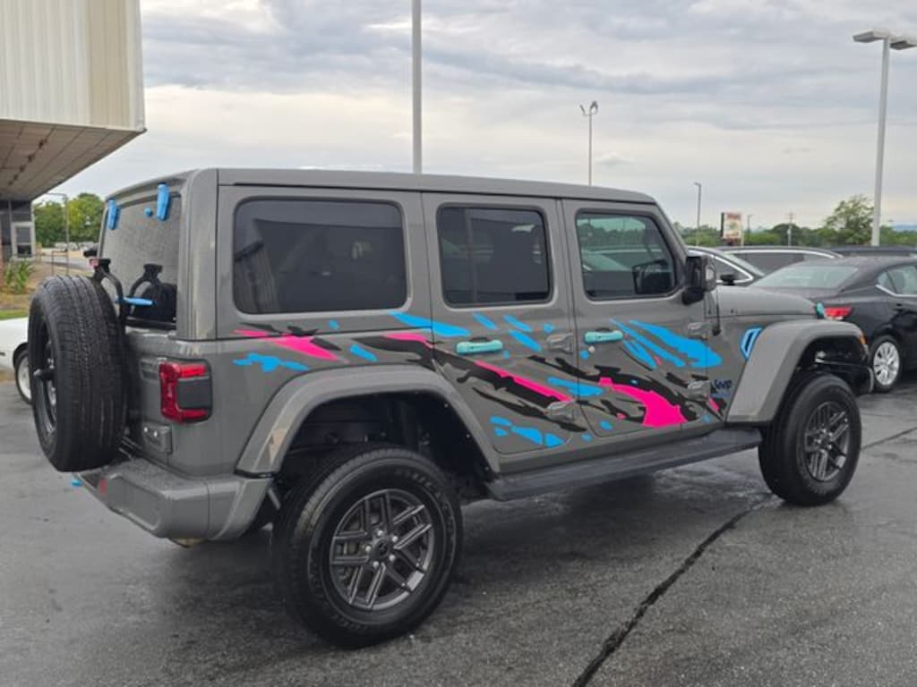 Used 2022 Jeep Wrangler Unlimited Sahara 4xe SUV