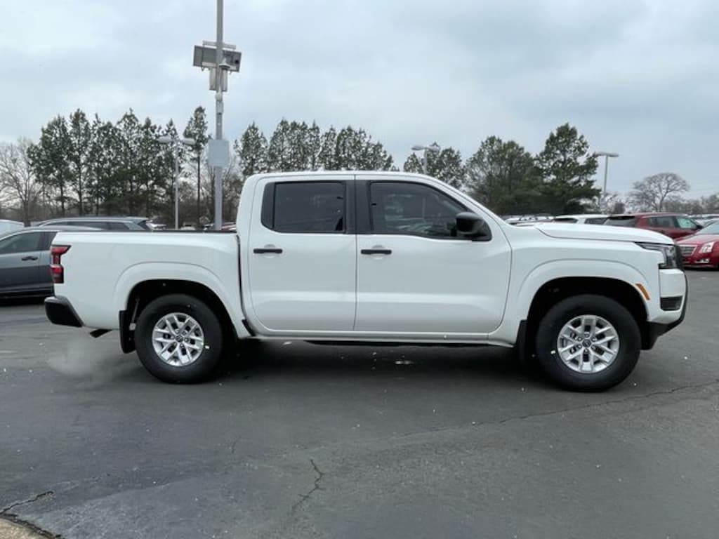 New 2026 Nissan Frontier S Truck Crew Cab
