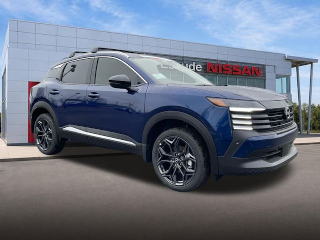 New 2026 Nissan Kicks SR SUV