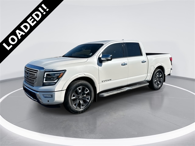 2024 Nissan Titan Platinum Reserve's photo