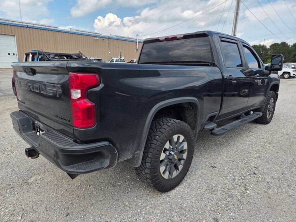 Used 2024 Chevrolet Silverado 2500 HD Custom Truck