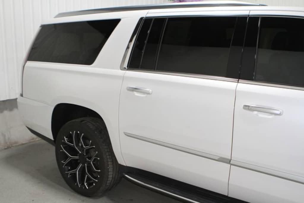 Used 2018 CADILLAC Escalade ESV Luxury SUV