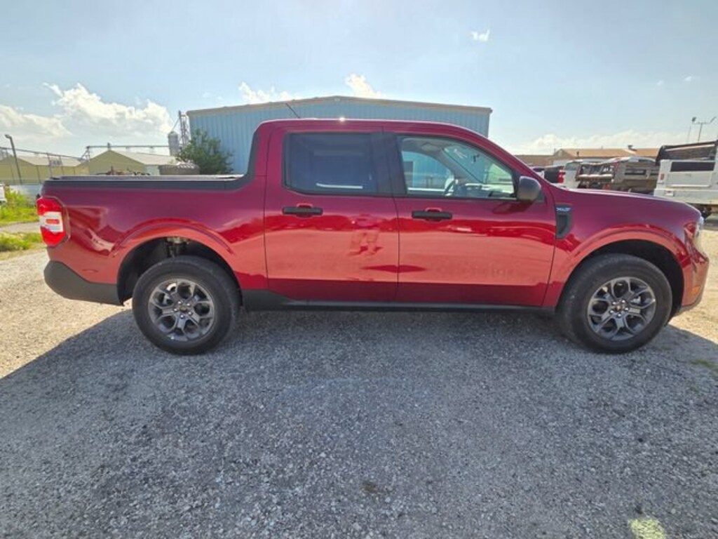 Used 2025 Ford Maverick XLT