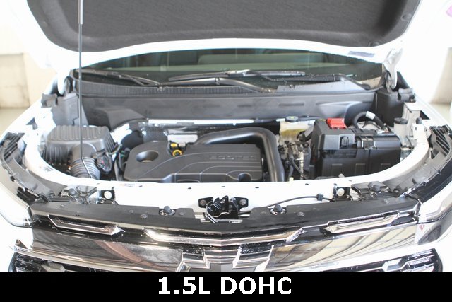 2026 Chevrolet Equinox LT photo 3