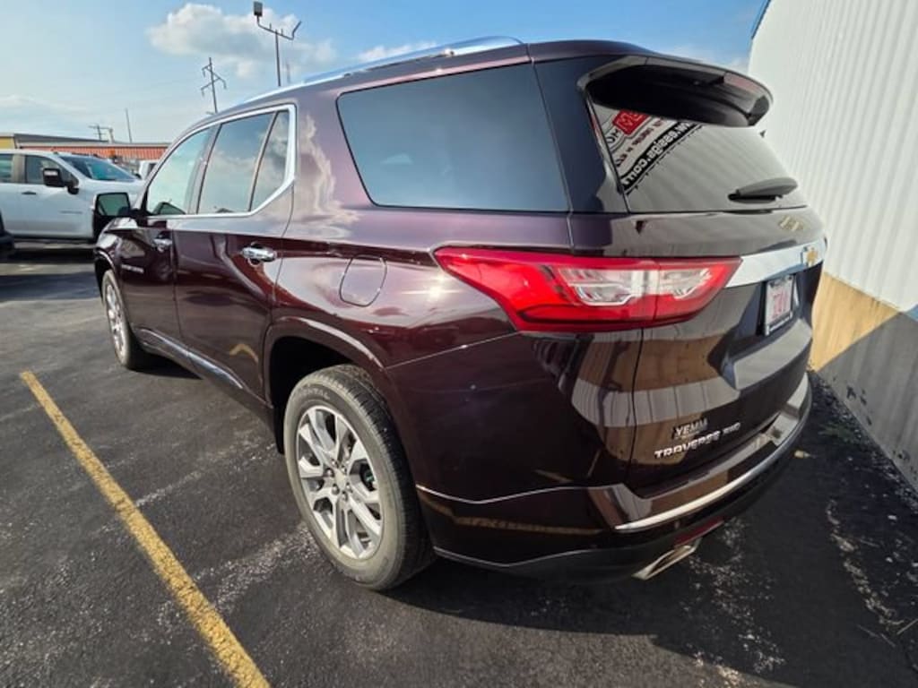 Used 2021 Chevrolet Traverse Premier SUV