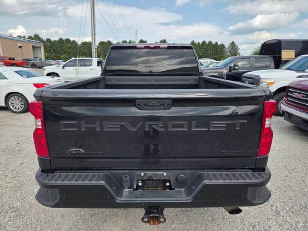 Used 2024 Chevrolet Silverado 2500 HD Custom Truck