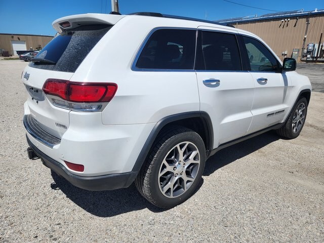 2021 Jeep Grand Cherokee Limited photo 2
