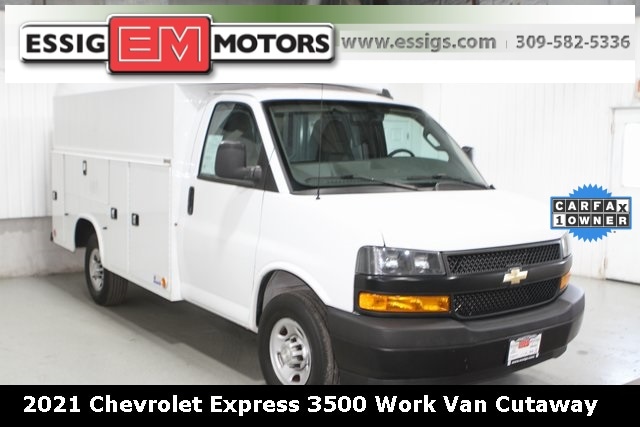 2021 Chevrolet Express Cutaway Base