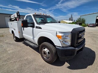 2016 Ford F-350 Chassis XLT Truck Regular Cab