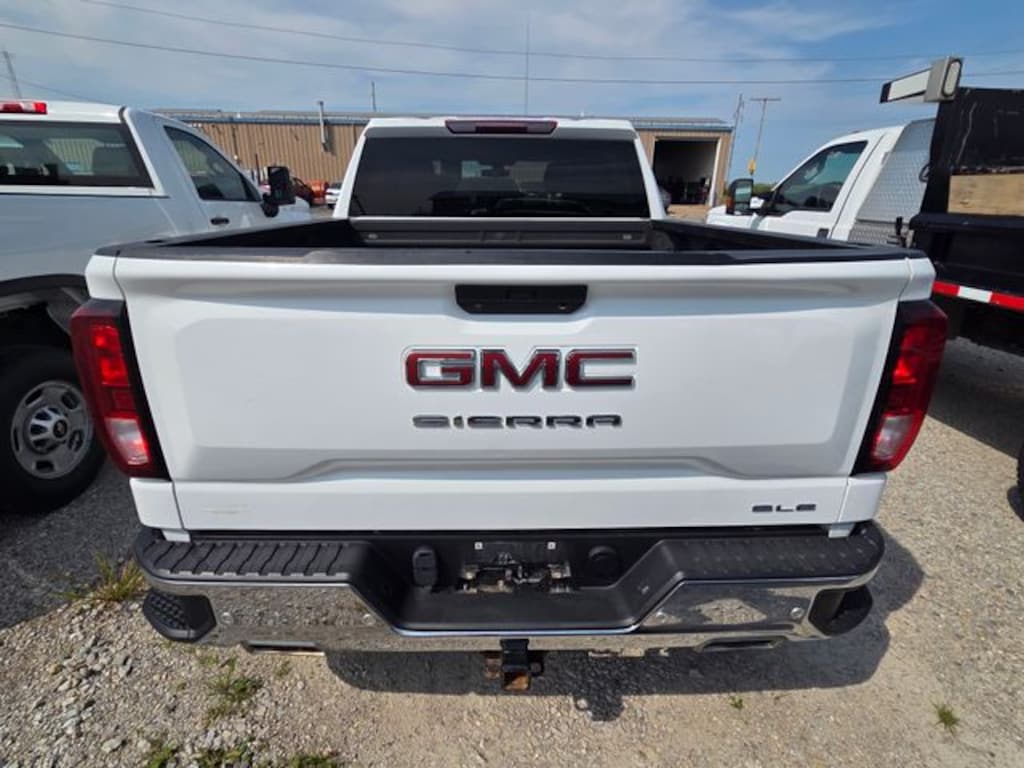 Used 2021 GMC Sierra 1500 SLE Truck Crew Cab