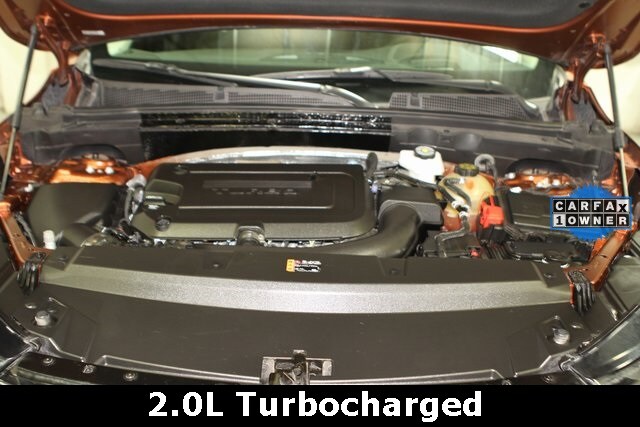 2021 Buick Envision Essence photo 2