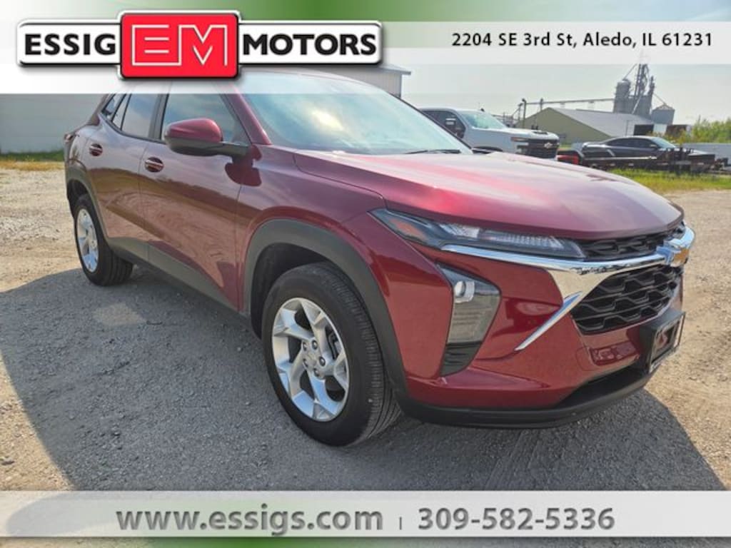 Used 2025 Chevrolet Trax LS SUV