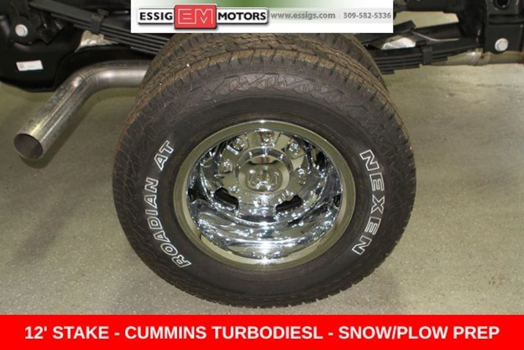 New 2024 Ram 3500 Chassis Cab TRADESMAN REGULAR 4X4 84' CA Pickup