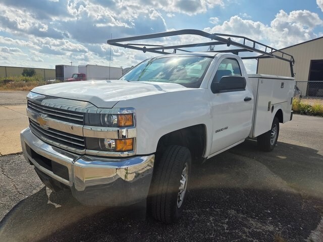 2017 Chevrolet Silverado 2500HD photo 3