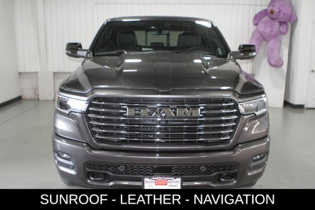 New 2027 Ram 1500 LARAMIE CREW CAB 4X4 5'7 BOX Pickup