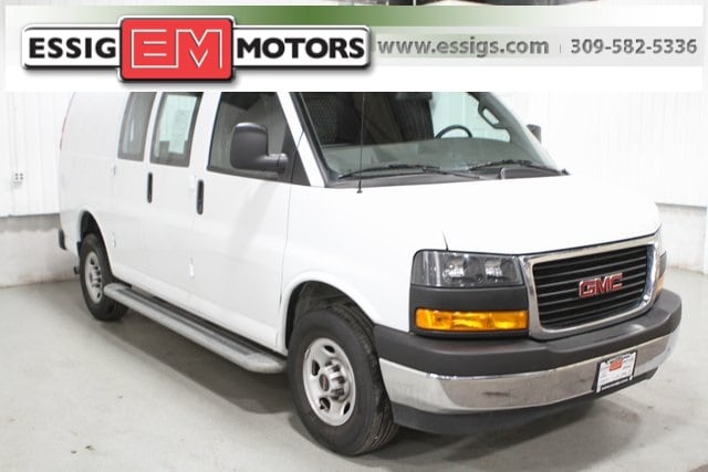 2023 GMC Savana Cargo Work Van's photo