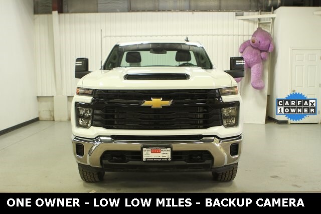 2024 Chevrolet Silverado 2500HD Work Truck photo 2