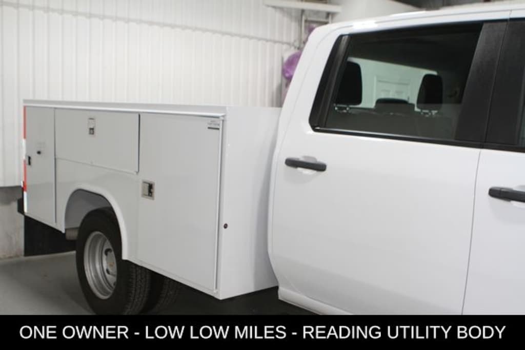 Used 2025 Chevrolet Silverado 3500 HD Chassis Work Truck Truck Crew Cab