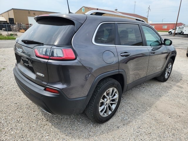 2019 Jeep Cherokee Latitude photo 3