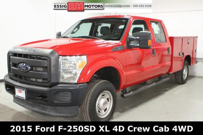2015 Ford F-250 XLT Truck Crew Cab