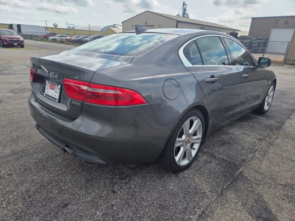 Used 2017 Jaguar XE 25t Prestige Sedan