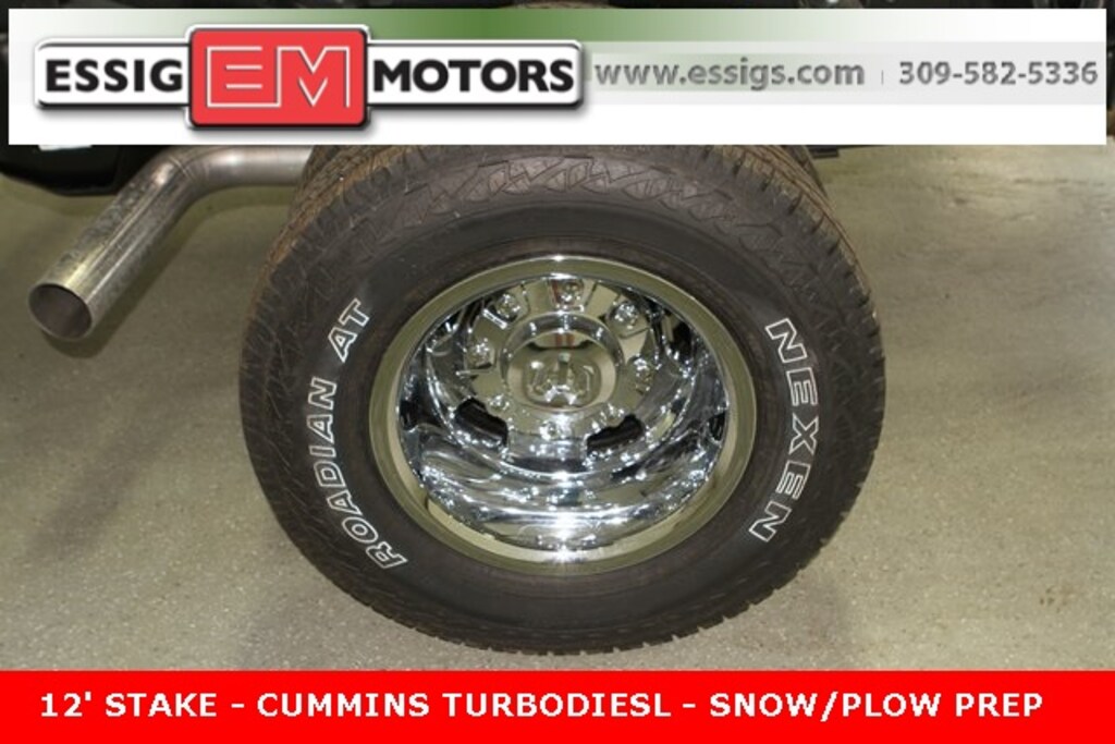 New 2024 Ram 3500 Chassis Cab 3500 TRADESMAN CHASSIS REGULAR CAB 4X4 84' CA Pickup