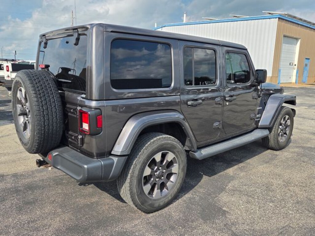 Used 2018 Jeep Wrangler Unlimited Sahara 4x4 SUV