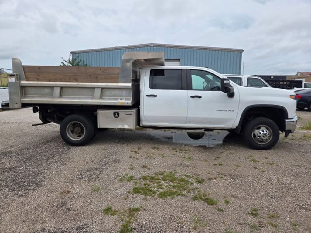 Used 2022 Chevrolet Silverado 3500HD Chassis Work Truck Truck Crew Cab