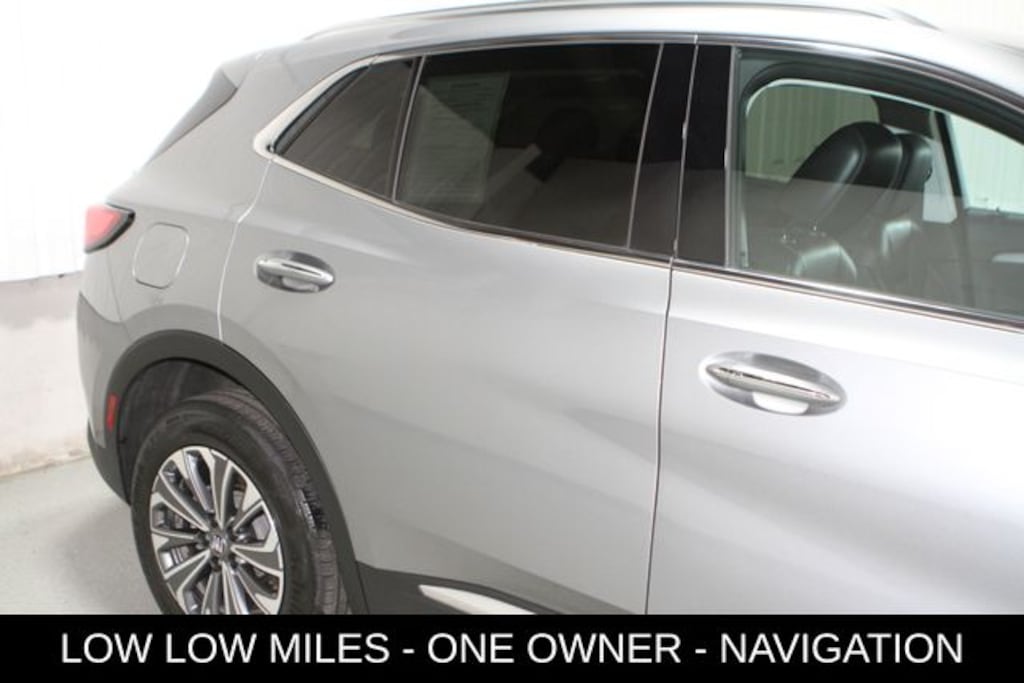 Used 2024 Buick Envision Preferred SUV