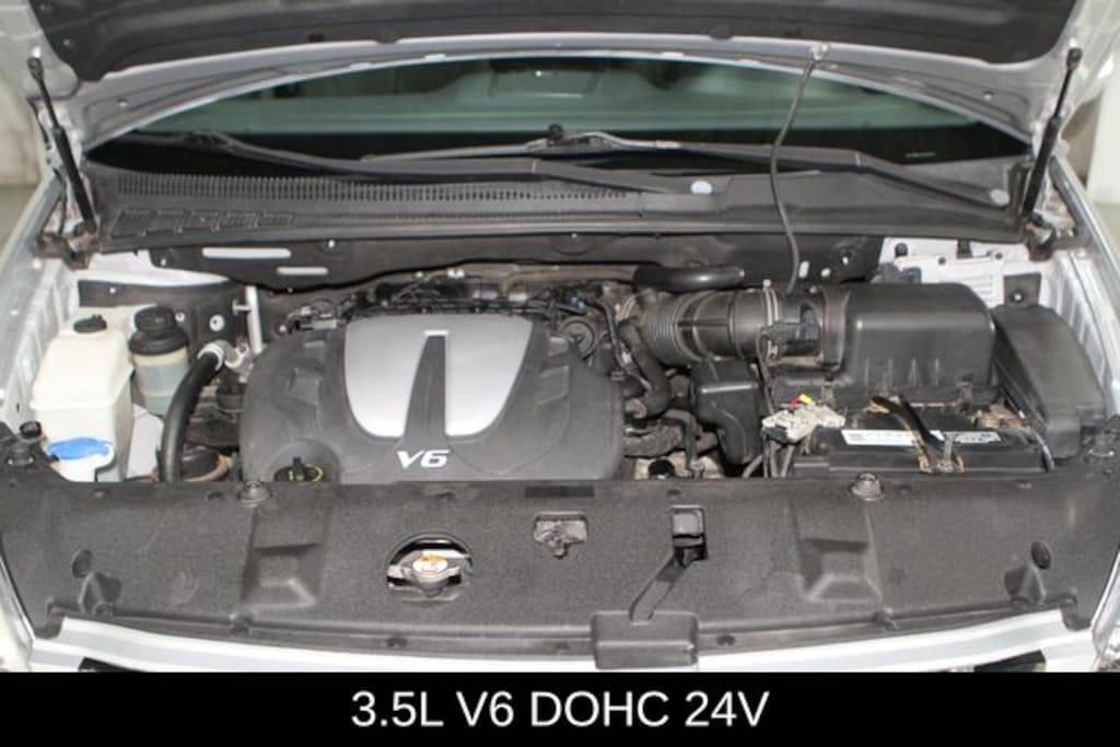 Used 2014 Kia Sedona LX Van