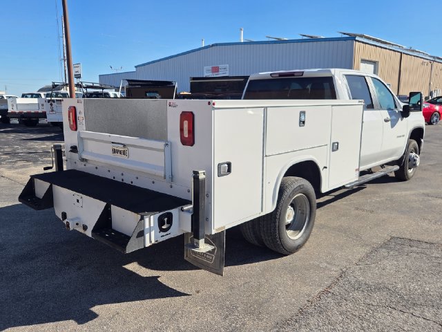 Used 2024 Chevrolet Silverado 3500 HD Chassis Work Truck Truck Crew Cab