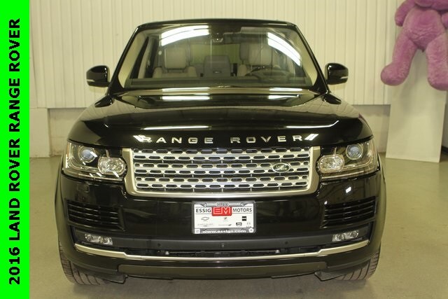 2016 Land Rover Range Rover SuperCharged photo 2
