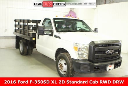 2016 Ford F-350 Chassis XLT Truck Regular Cab
