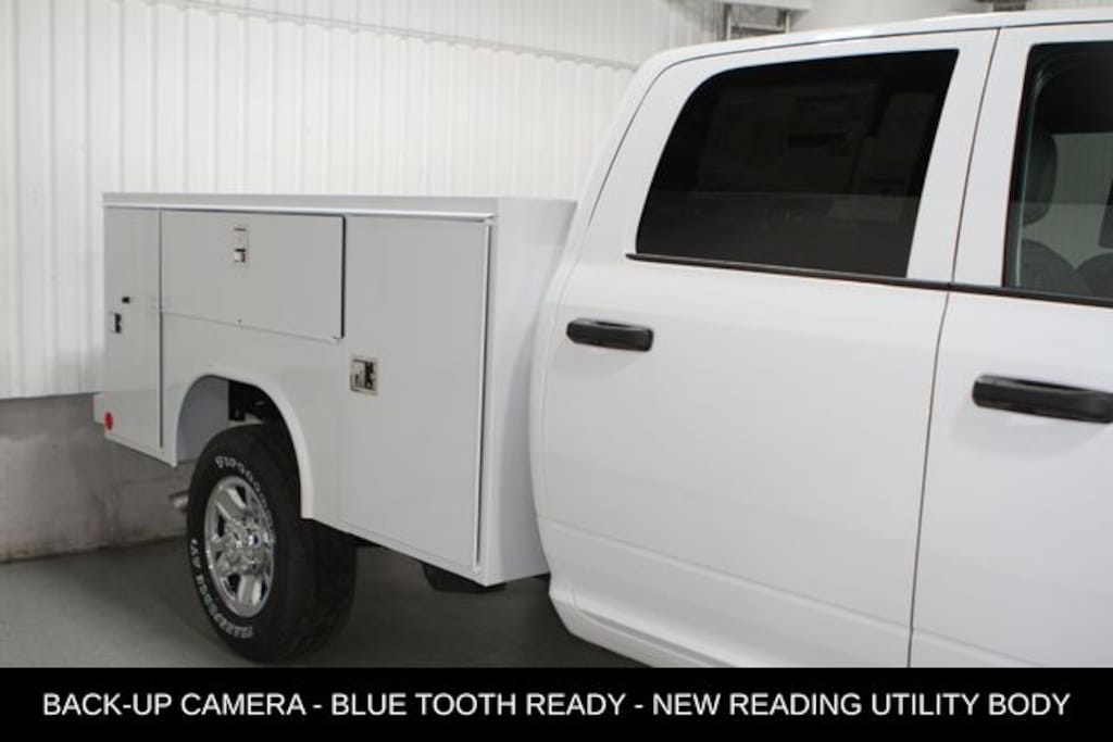 New 2026 Ram 2500 TRADESMAN CREW CAB 4X4 8' BOX Pickup