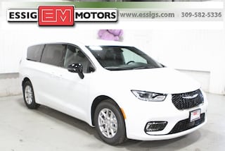 2026 Chrysler Pacifica SELECT Passenger Van