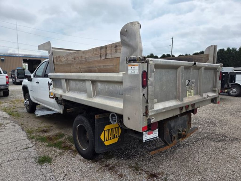 Used 2022 Chevrolet Silverado 3500HD Chassis Work Truck Truck Crew Cab