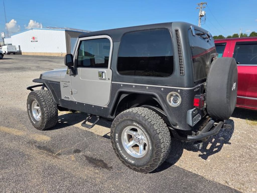 Used 2000 Jeep Wrangler Sport SUV