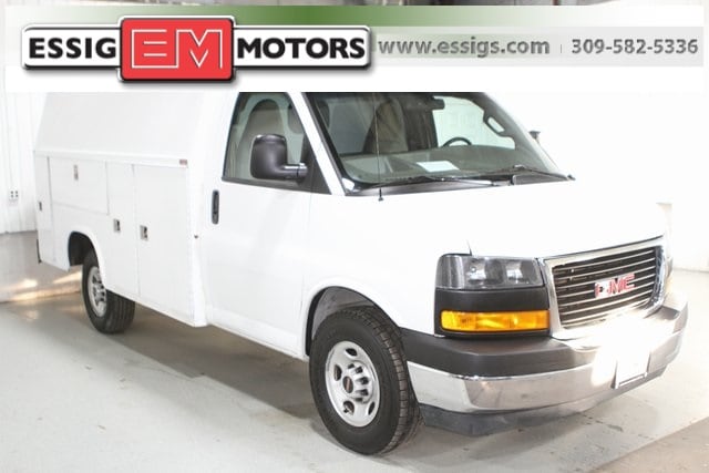 2020 GMC Savana Cutaway Work Van's photo