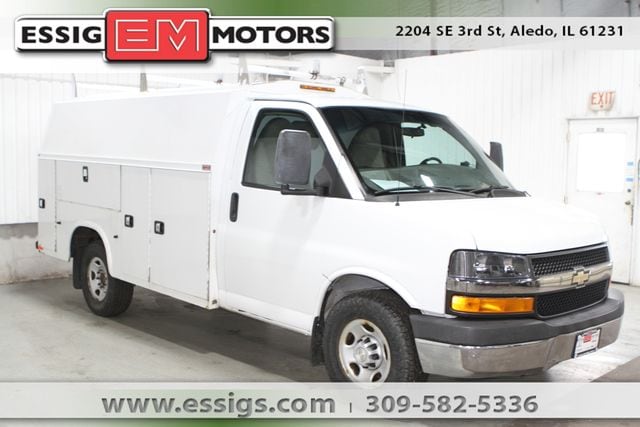 2014 Chevrolet Express Cutaway Base