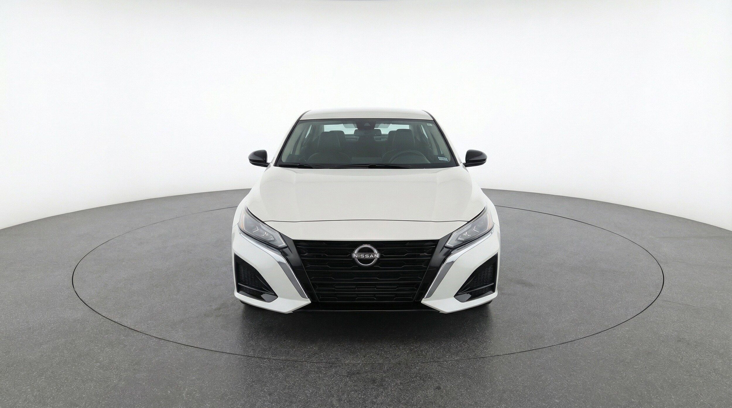 Thumbnail: 2025 Nissan Altima - 2