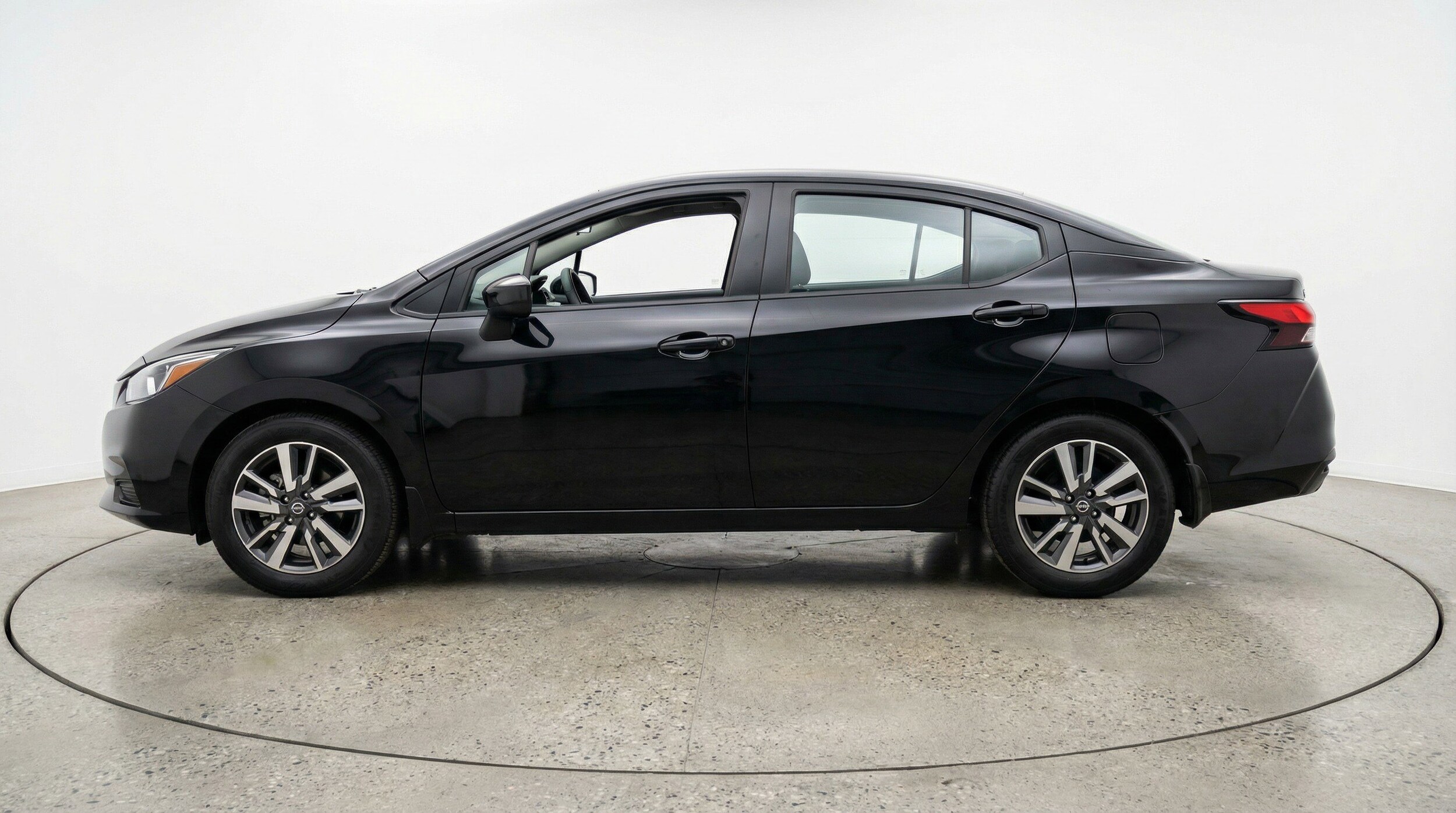 Thumbnail: 2025 Nissan Versa - 5