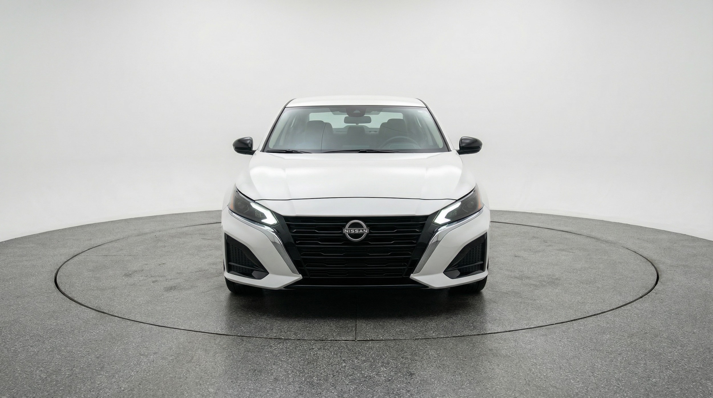 Thumbnail: 2025 Nissan Altima - 2