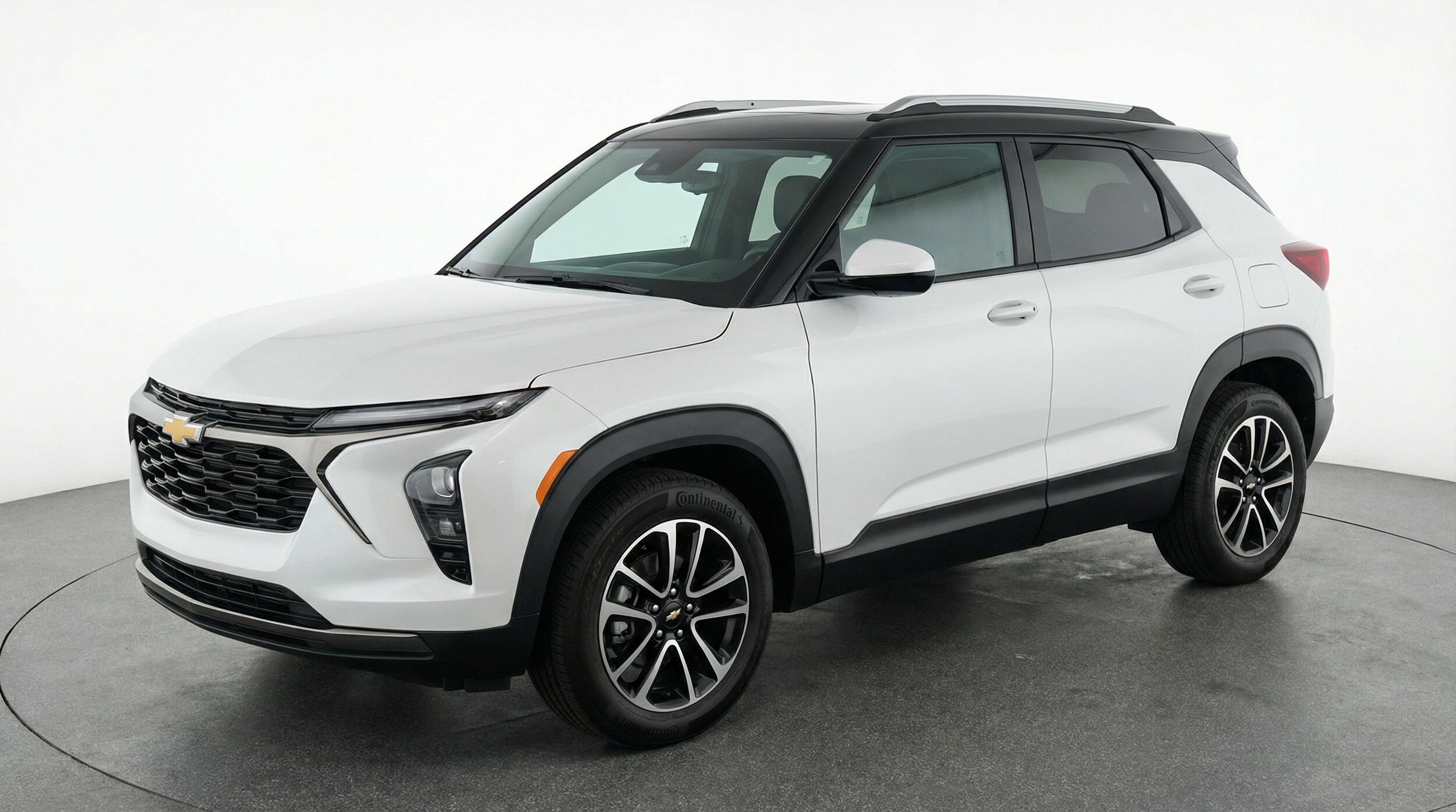 Thumbnail: 2025 Chevrolet TrailBlazer - 3